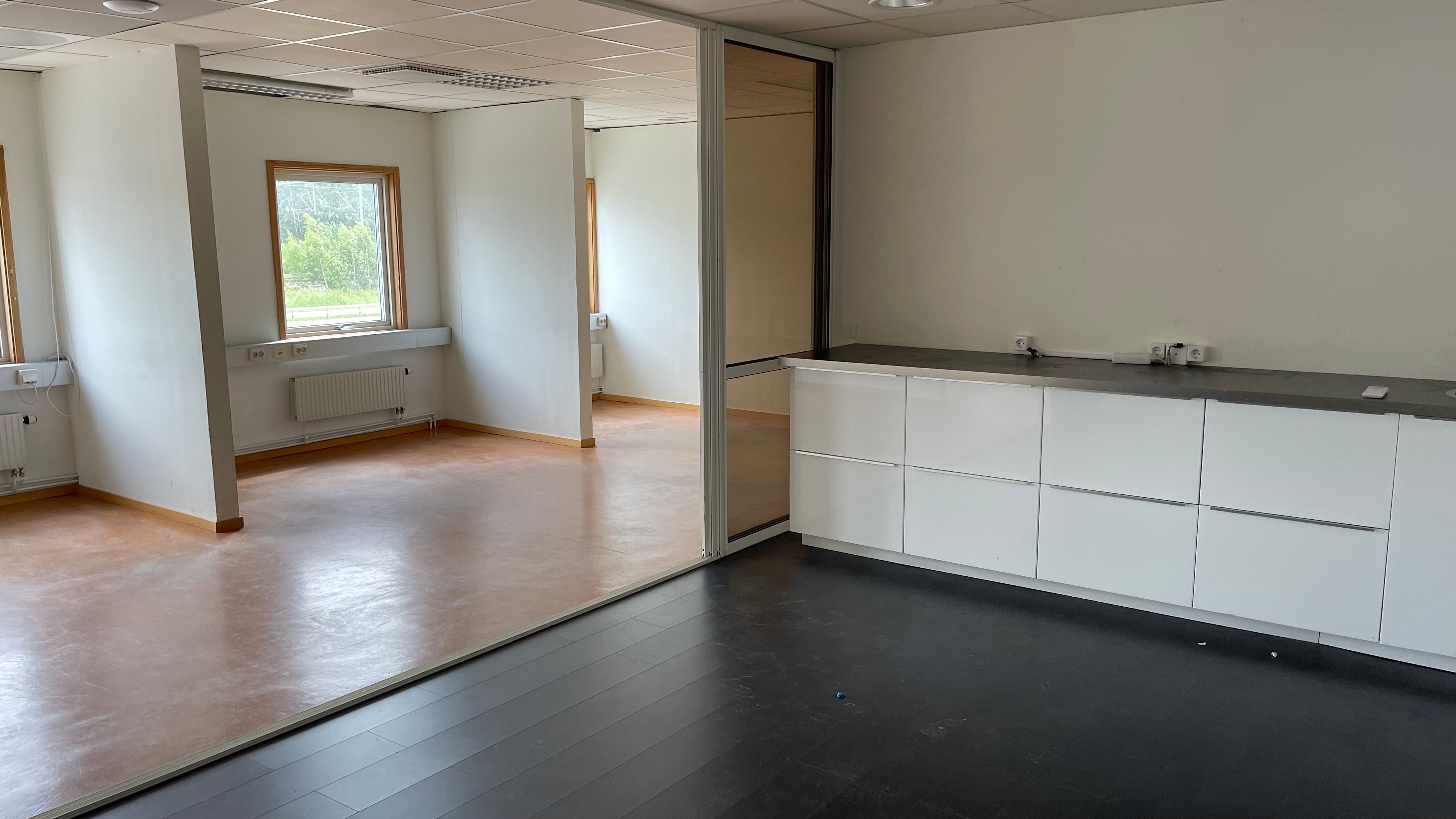 Kontorsutrymme på övervåningen